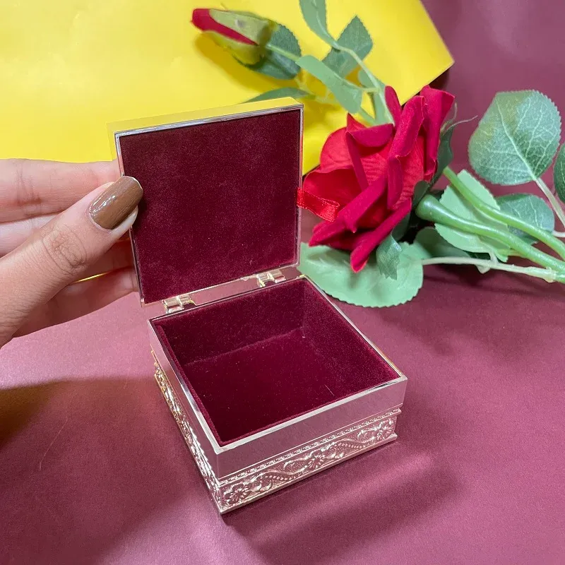Ring Box New