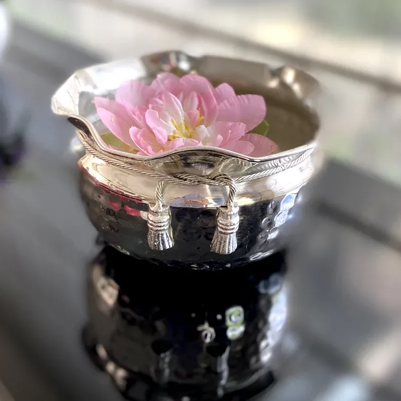 R Bowl Ribbon